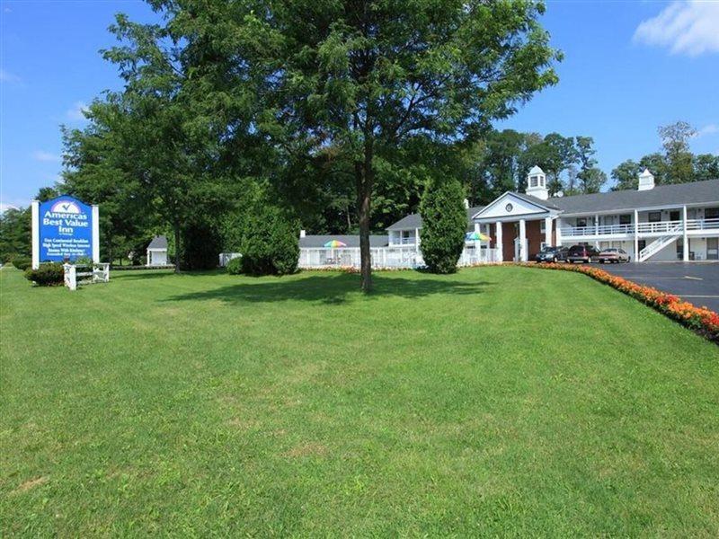 Colony Motel Jamestown Exterior foto